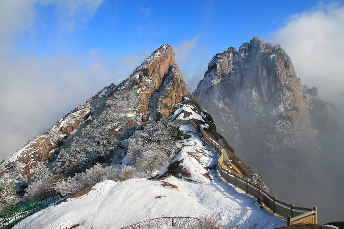 冬季黄山雪景