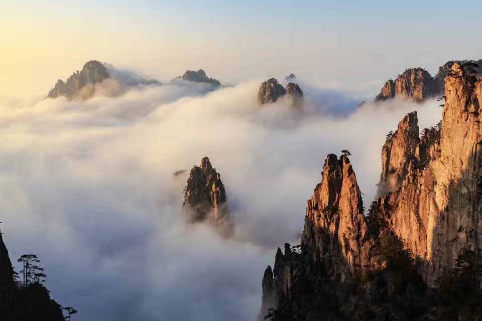 2017年1月9日下午，黄山西海白云景区的云海 摄影：叶永清.jpg